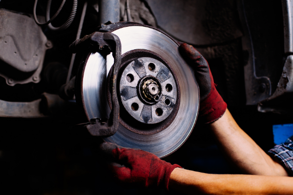 How to Prevent Brake Problems in Your Car (1)